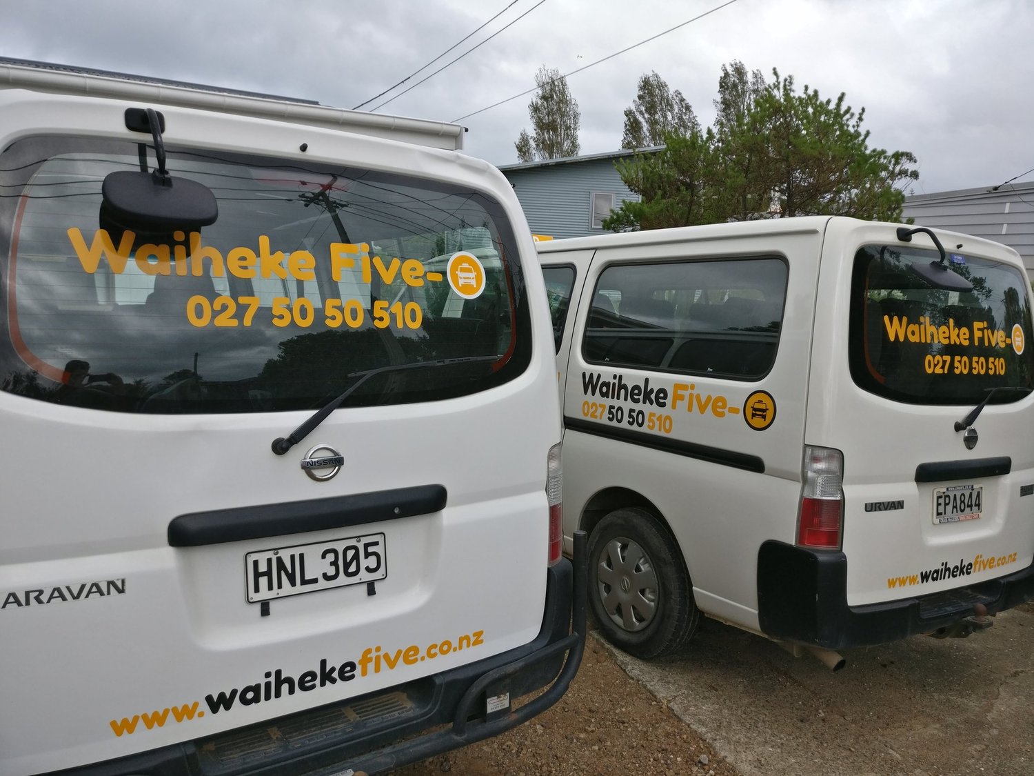 Wedding party transport on Waiheke Island
